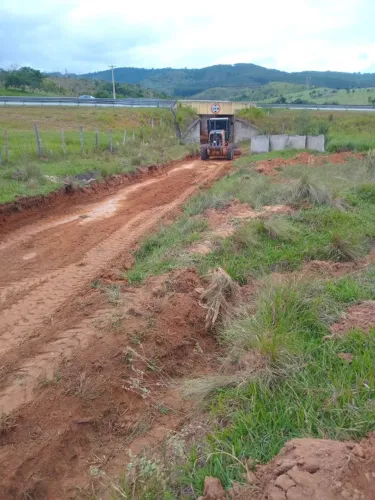 Vendo meio alqueire zona leste de sao jose dos campos