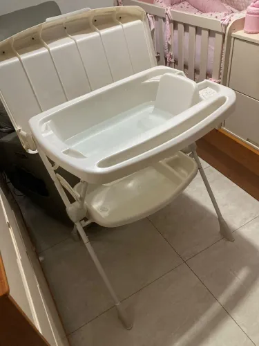 Banheira de Bebê Splash+ Burigotto com Suporte e Trocador - Completa