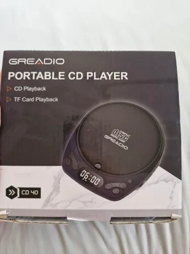 Cd player portátil  NA CAIXA