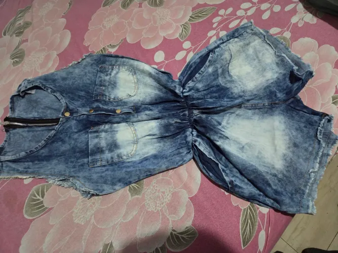 Macacão feminino Jeans tamanho M