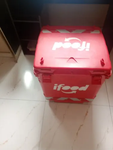 Baú 100 litros