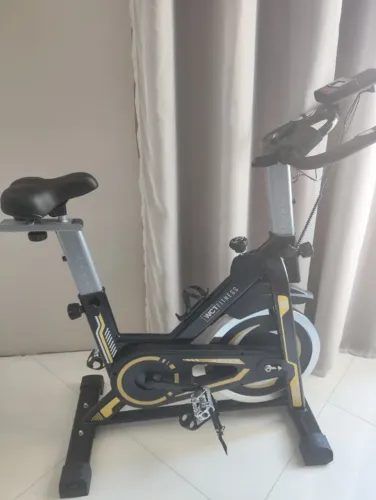 Bicicle Bicicleta Spinning Com Roda De Inércia De 13kg Wct Fitness 