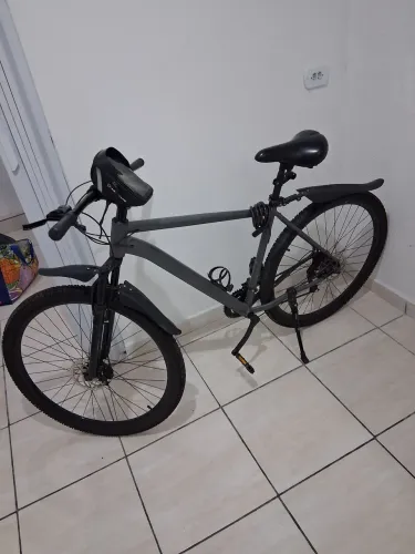 GLS POUCA USADA ARO 29