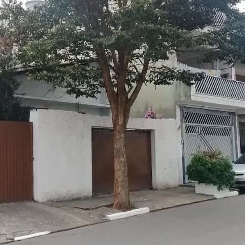 Alugo 2 cômodos