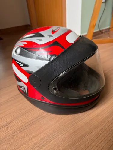 Capacete San Marino 56 *Entrego