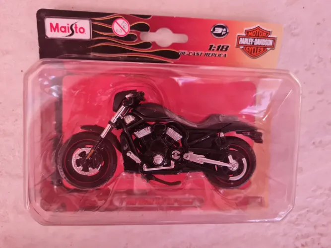 Moto colecionável. HARLEY-DAVIDSON. 1:18