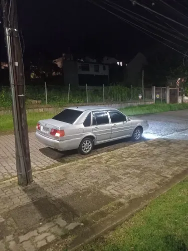 Volkswagen Santana 2.0 MI 2P E 4P 2001