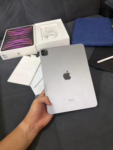 iPad Pro M2 128GB | Completo | Caneta e Case 