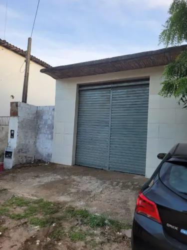 GALPÃO PRÓXIMO A PROJECTA