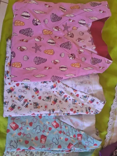 Fardamento para cuidadora