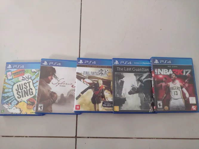 5 jogos de PS4 Originais por 250,00