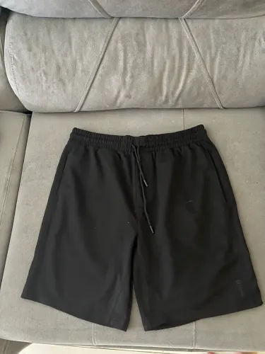BERMUDA DE MOLETOM