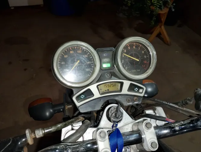 Fazer 250 negócio ocasião