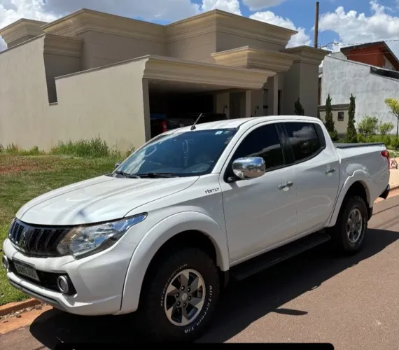 Mitsubishi L200 Triton Sport HPE 2.4 CD Diesel Aut. 2019