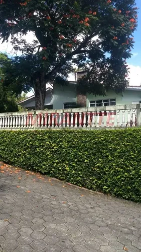 Casa à venda e aluguel em Mairiporã