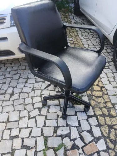Cadeira giratoria lindíssima