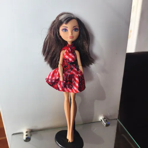 Monster High Ever After High Cerise piquenique encantado 