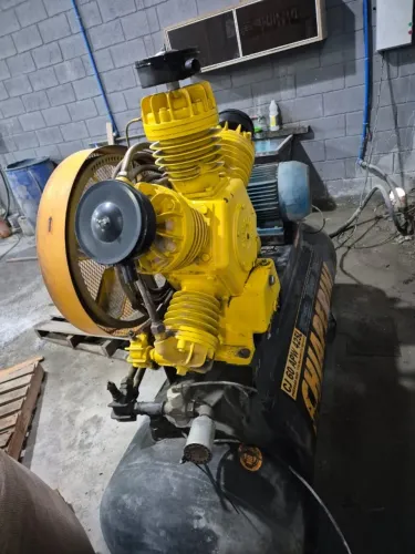 Vendo compressores de 5 pistoes 11500