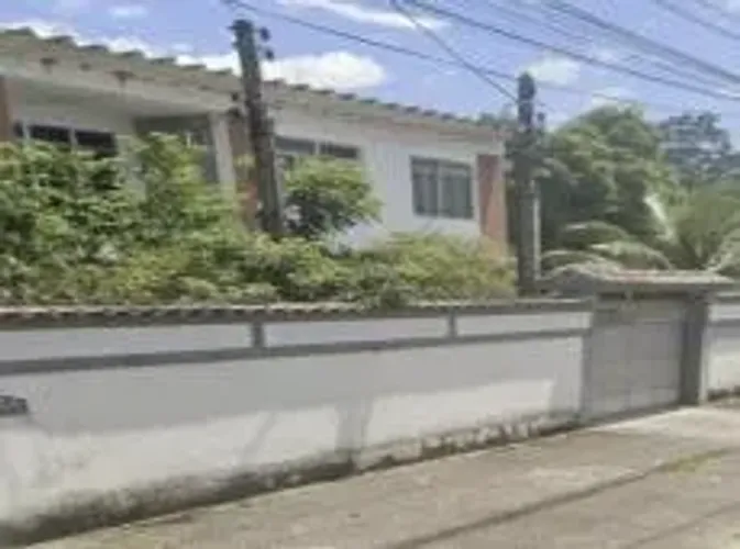 Casa Duplex para Locação em Duque de Caxias, Equitativa, 3 dormitórios, 1 suíte, 2 banheir