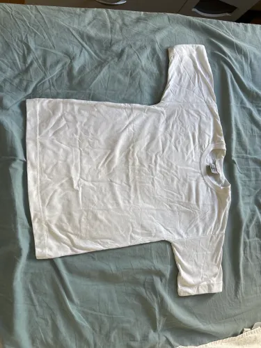 Camiseta branca lisa TAM 6