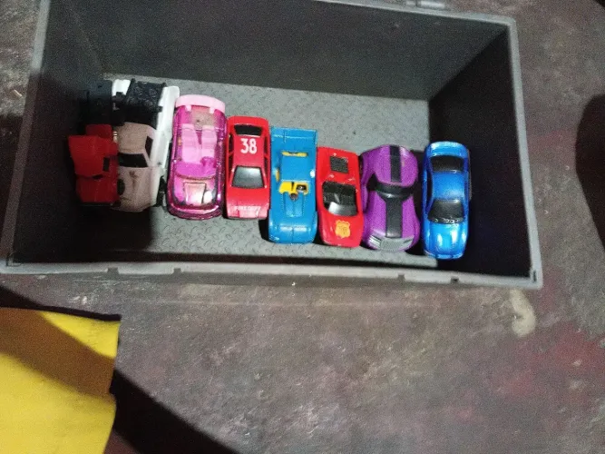 Carrinho de brinquedo