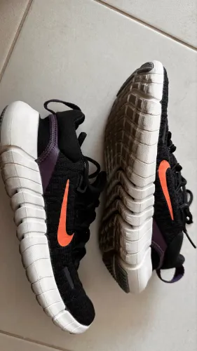 Tênis Nike run