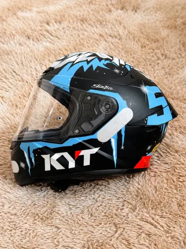 Capacete KYT TT Course 56