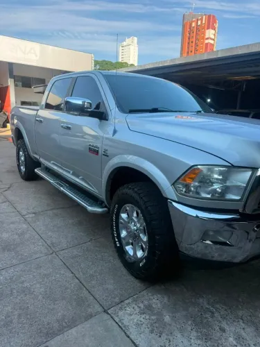 Ram 2500 Laramie 6.7 TDI CD 4X4 Diesel 2012