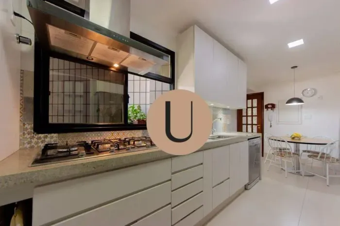 Amplo apartamento no coração do Tatuapé Rua Emílio Mallet