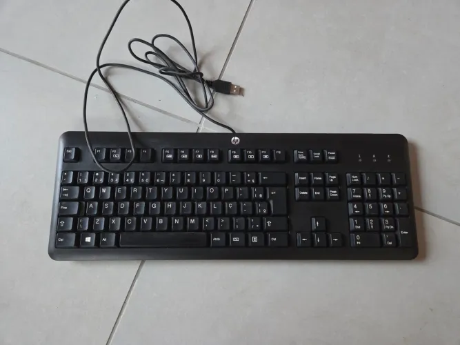 30 Teclados HP