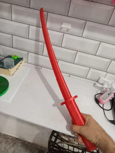 Espada katana retrátil