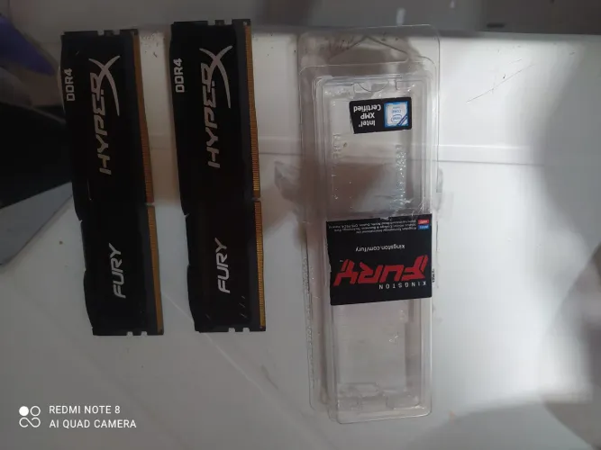 Memórias ram DDR4 2x8 total 16 GB 