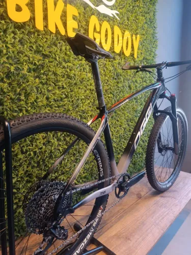 Bicicleta Oggi 7.6 ano 2021