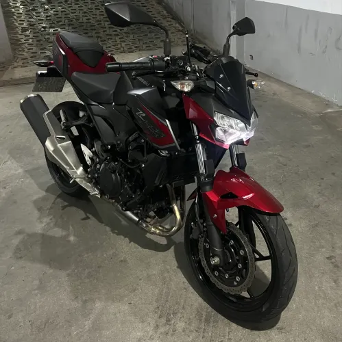 Kawasaki z400