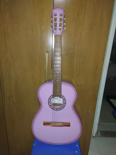 Violão Clave infantil/estudante roxo lilás ? lindo e conservado.