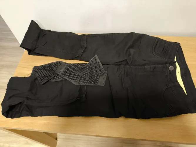 Calça jeans com kevlar e protetores feminina tam. 40