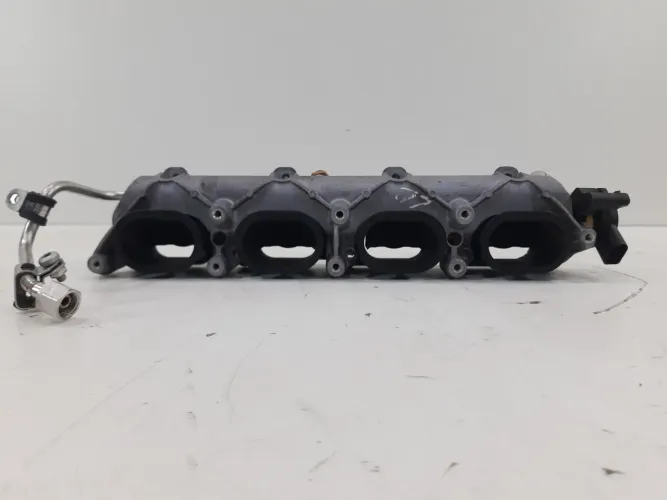 Flauta Bico C/coletor Audi A8 4.2 2010 2011 2012 2013 2014