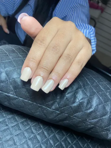 Unhas em gel a domicílio 