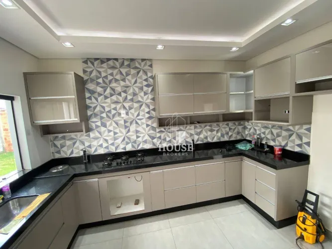 Casa com 3 dormitórios à venda, 106 m² por R$ 550.000,00 - Residencial do Bosque - Mogi Mi