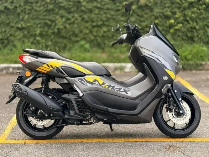 YAMAHA NMAX CONNECTED 160 SE ABS