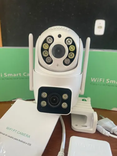 Câmera 360 WiFi Externa Full HD Visão Noturna Rastreamento Auto