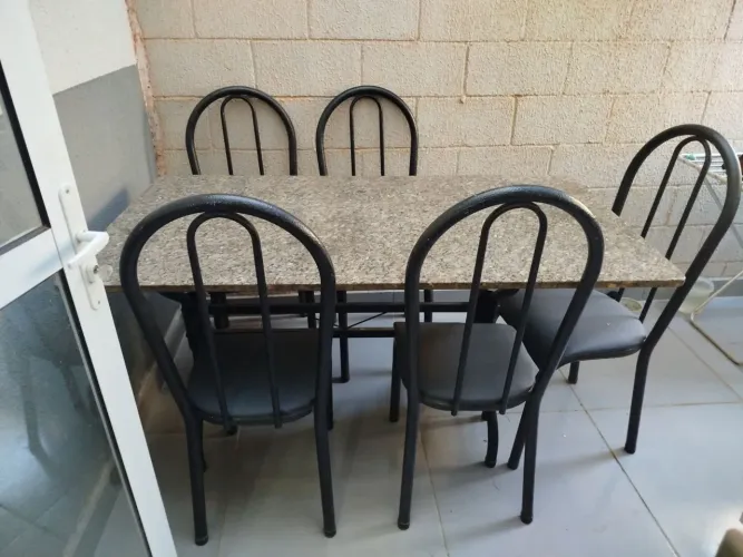 Mesa, 6 cadeiras