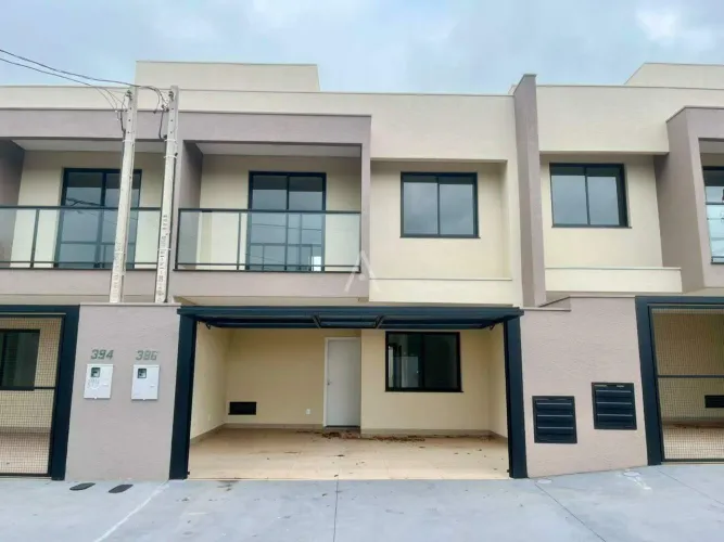 Sobrado 3 quartos para aluguel no Bairro JARDIM PORTO ALEGRE em TOLEDO por R$ 3.500,00