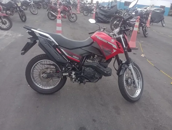 Crosser s em dias muito linda de garagem pouco rodada