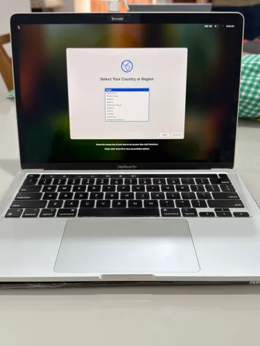 Macbook Pro 512gb Ano de Compra 2022 mod 2020 Em estado de Novo