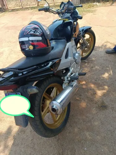 Moto impecável toda original