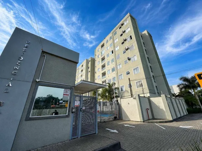 Apartamento com 2 dormitórios à venda, por R$290.000 - Água Verde - Blumenau/SC