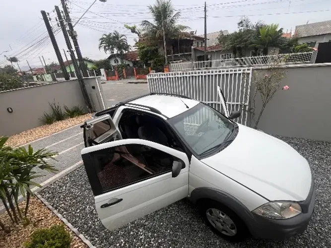 Fiat Strada Working 1.4 MPI Fire Flex 8V CD 2014