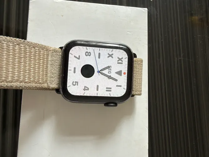 Apple Watch SE