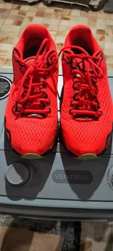 Tênis Under 42 aceito oferta